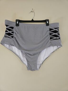 High-Waist Striped Bikini Bottoms - Black & White